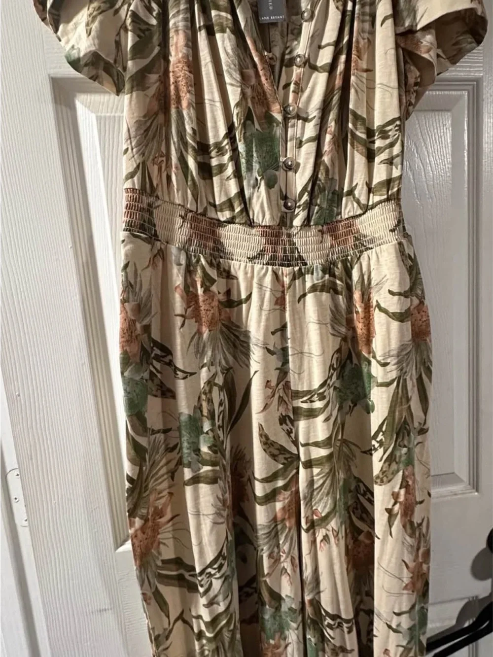 Lane Bryant NWT 14/16 Cream Floral Wide-Leg Jumpsuit with Green Print
